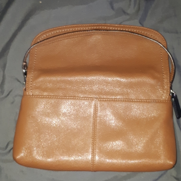 Coach small purse/clutch. - Picture 7 of 9